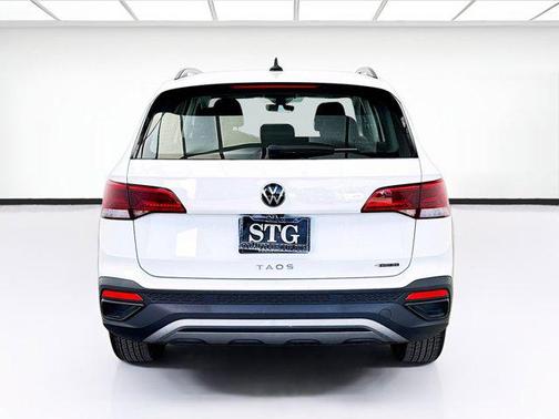Pure White 2024 Volkswagen Taos 1.5T S
