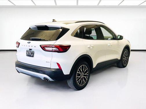 2023 Ford Escape PHEV SE