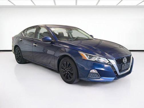 Deep Blue Pearl 2021 Nissan Altima S FWD