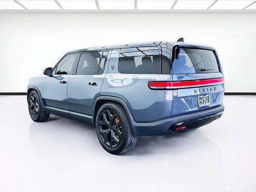 2022 Rivian R1S Launch Edition