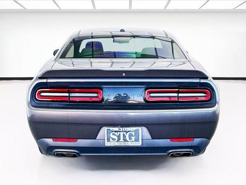 Granite Pearlcoat 2018 Dodge Challenger SXT