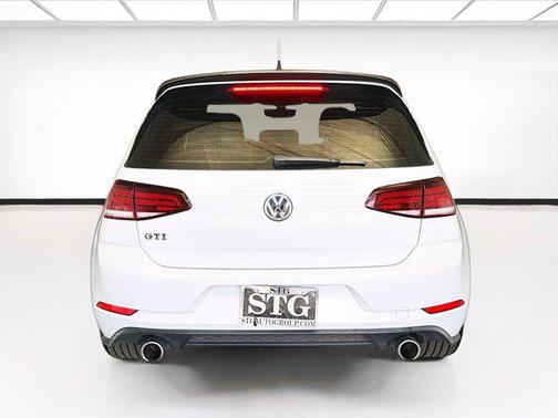 2018 Volkswagen Golf GTI 