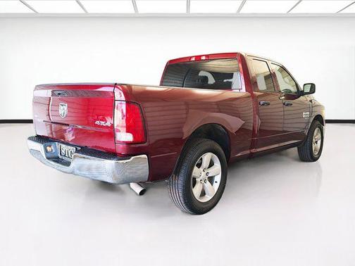 Delmonico Red Pearlcoat 2024 RAM 1500 Classic SLT