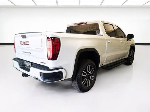 Summit White 2021 GMC Sierra 1500 AT4