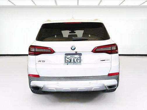Alpine White 2020 BMW X5 sDrive40i
