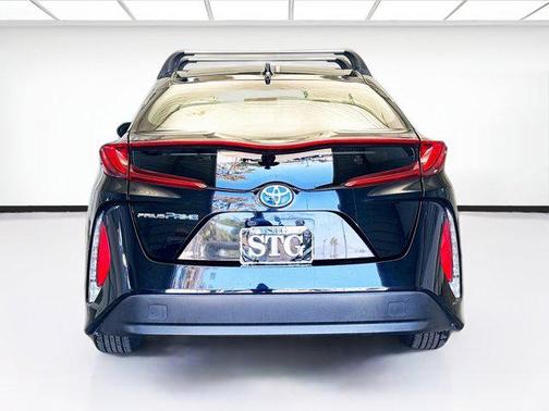 2022 Toyota Prius Prime LE