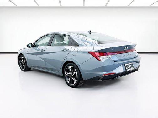 2023 Hyundai ELANTRA HEV Limited