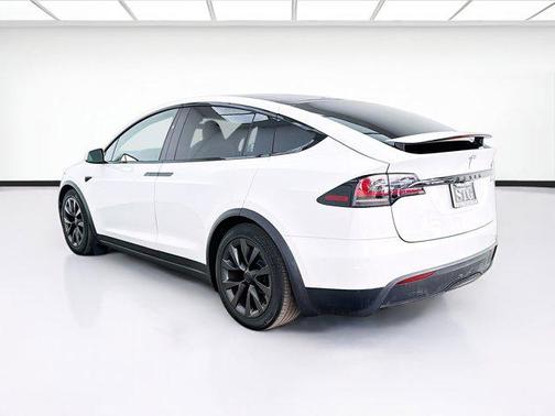 Pearl White Multi-Coat 2022 Tesla Model X Dual Motor All-Wheel Drive