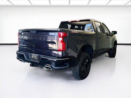 2022 Chevrolet Silverado 1500 Custom Trail Boss