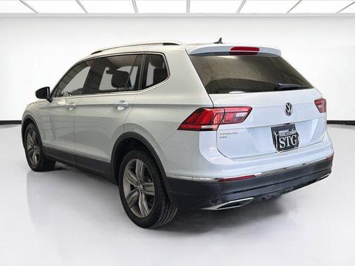 Silver 2018 Volkswagen Tiguan 2.0T SEL