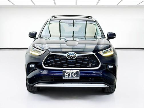 Blueprint 2021 Toyota Highlander Platinum