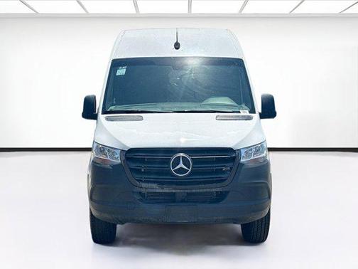 2021 Mercedes-Benz Sprinter 2500 Standard Roof