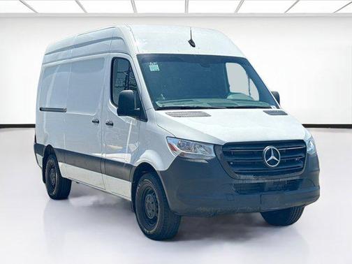 2021 Mercedes-Benz Sprinter 2500 Standard Roof