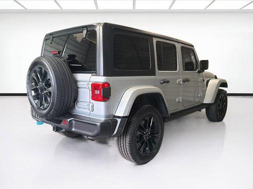 Silver Zynith Clearcoat 2023 Jeep Wrangler 4xe Sahara