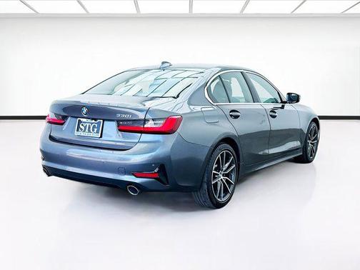 2022 BMW 330 330i