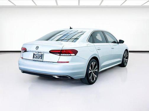 2021 Volkswagen Passat 2.0T SE