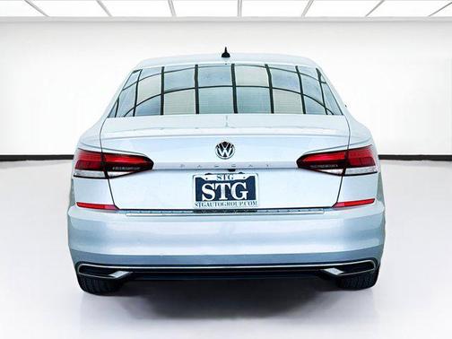 2021 Volkswagen Passat 2.0T SE