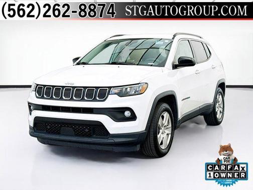 Bright White Clearcoat 2022 Jeep Compass Latitude