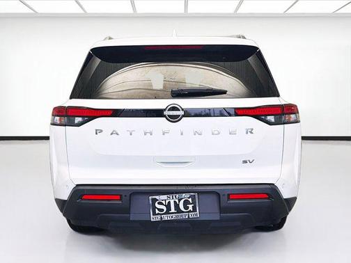 2024 Nissan Pathfinder SV FWD