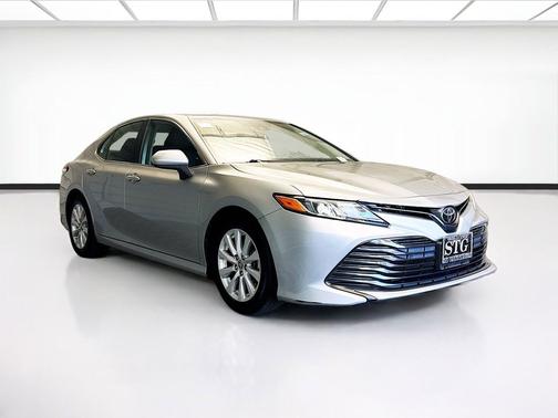 Celestial Silver Metallic 2020 Toyota Camry LE