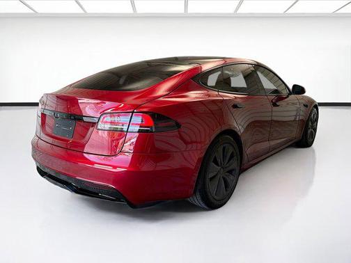 Ultra Red 2023 Tesla Model S Standard Range