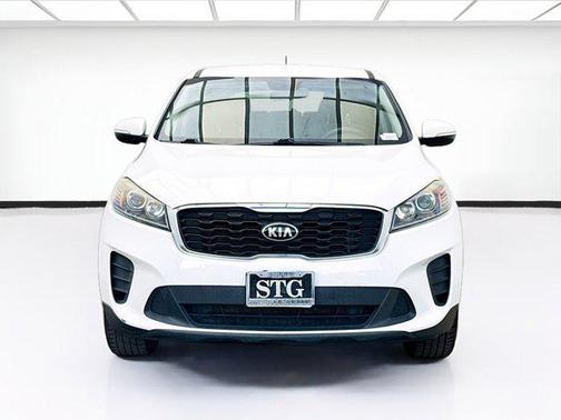 Snow White Pearl 2019 Kia Sorento LX