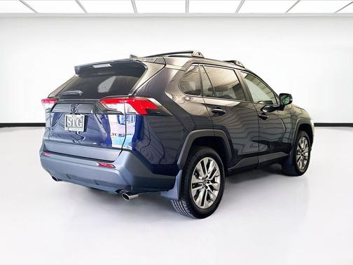 Blueprint 2025 Toyota RAV4 XLE Premium