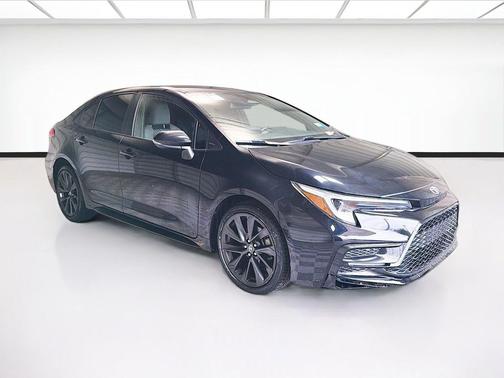 Midnight Black Metallic 2023 Toyota Corolla SE