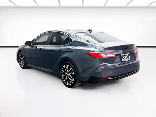 Underground 2025 Toyota Camry XLE