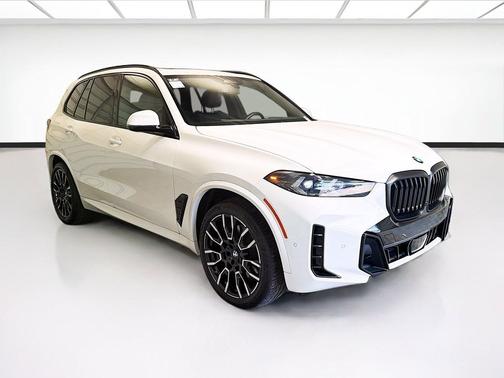 Alpine White 2024 BMW X5 sDrive40i