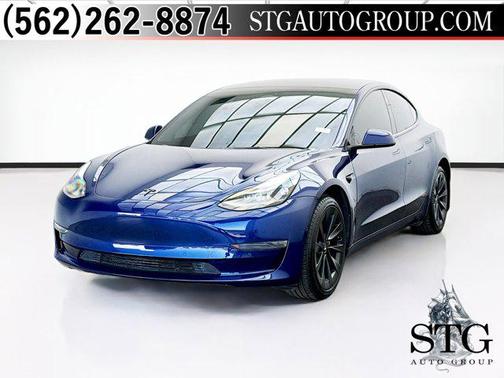 Deep Blue Metallic 2022 Tesla Model 3 Standard Range