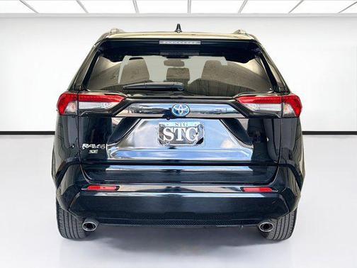 2024 Toyota RAV4 Prime SE