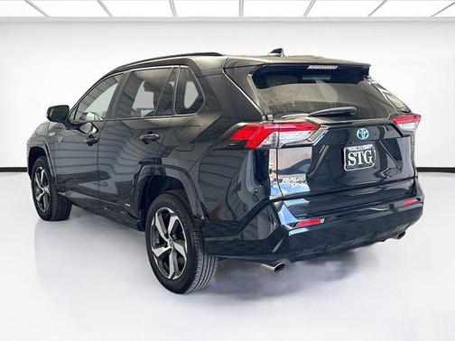 2024 Toyota RAV4 Prime SE