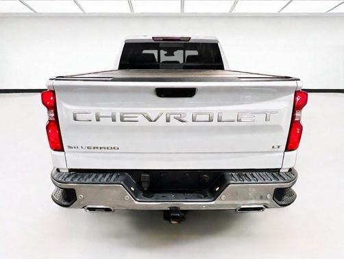 Summit White 2023 Chevrolet Silverado 1500 LT