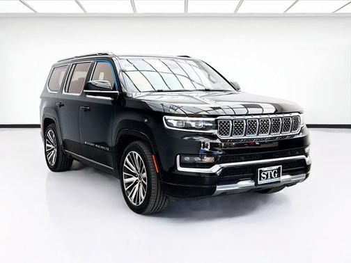 Diamond Black Crystal Pearlcoat 2022 Jeep Grand Wagoneer Series III 4x4