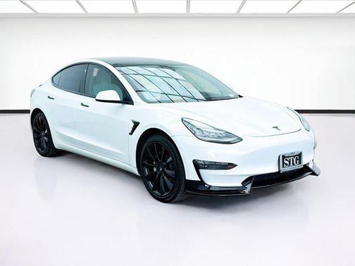 2020 Tesla Model 3 Long Range