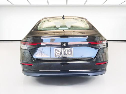 Crystal Black Pearl 2023 Honda Accord EX