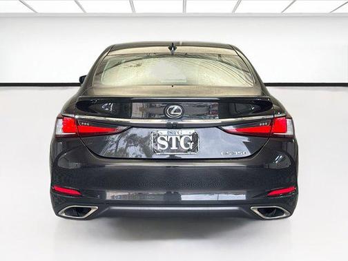 2023 Lexus ES 350 Base