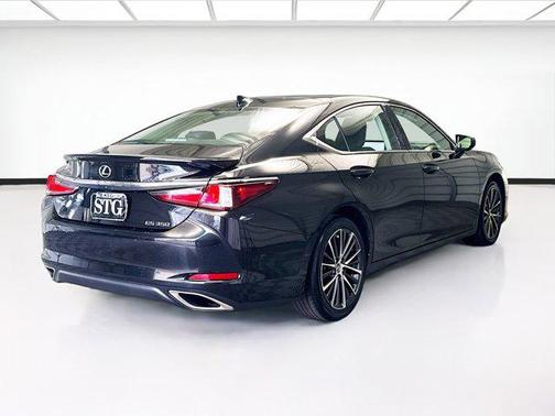 2023 Lexus ES 350 Base