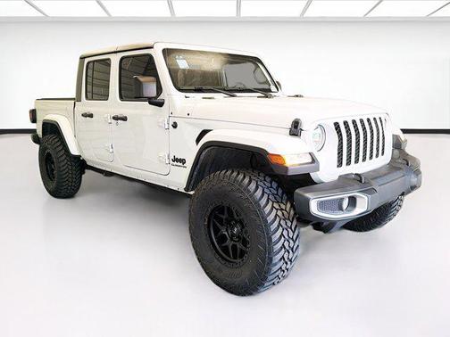 Bright White Clearcoat 2022 Jeep Gladiator Sport S