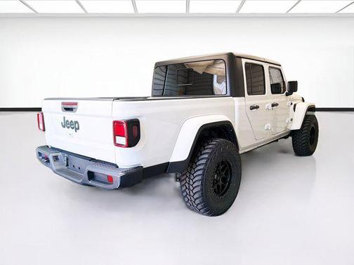 Bright White Clearcoat 2022 Jeep Gladiator Sport S