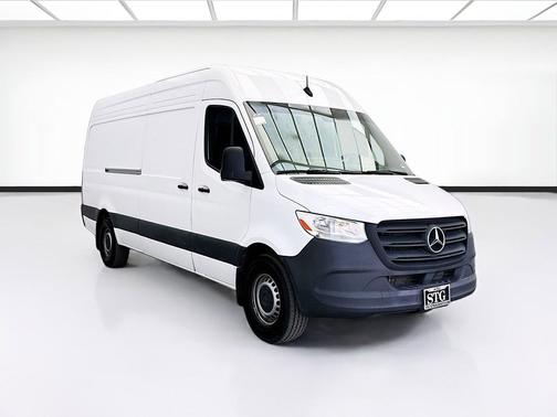 Arctic White 2024 Mercedes-Benz Sprinter 2500 High Roof