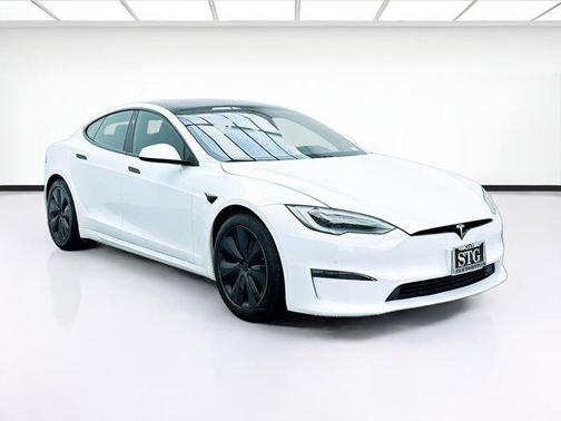 2022 Tesla Model S Base