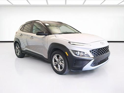 Cyber Silver w/Black Roof 2023 Hyundai KONA SEL