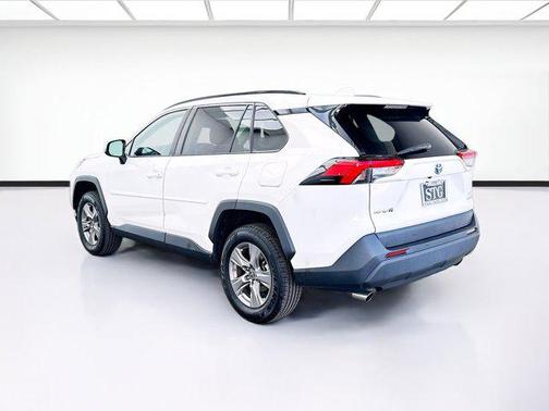 Ice Cap 2023 Toyota RAV4 Hybrid LE