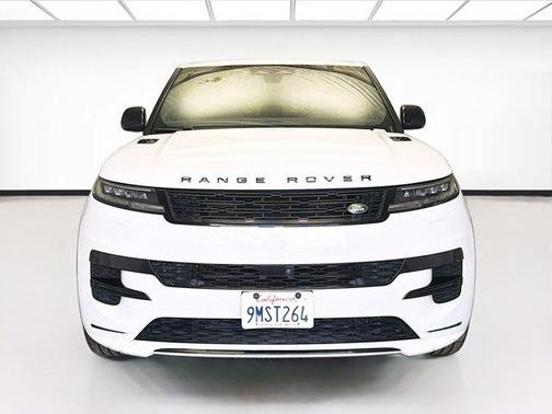 Fuji White 2024 Land Rover Range Rover Sport SE
