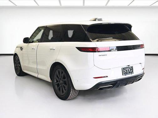 Fuji White 2024 Land Rover Range Rover Sport SE
