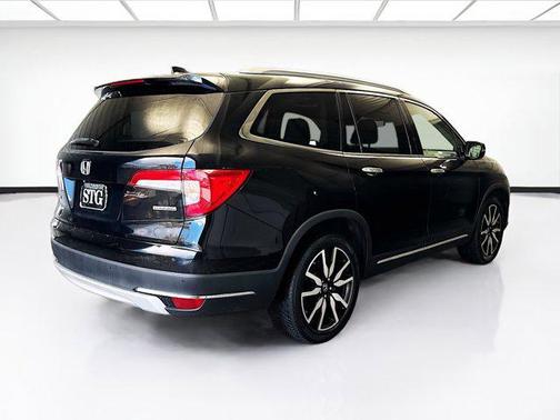 2019 Honda Pilot Touring 8-Passenger