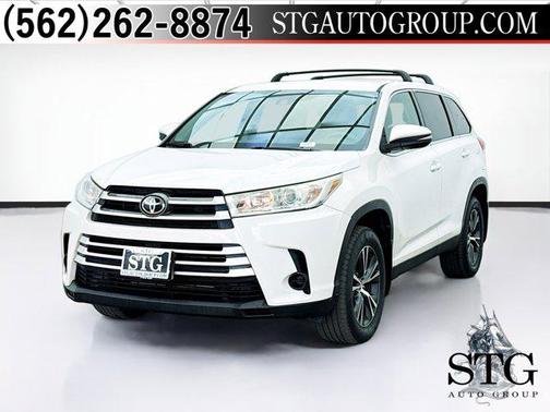 2019 Toyota Highlander LE