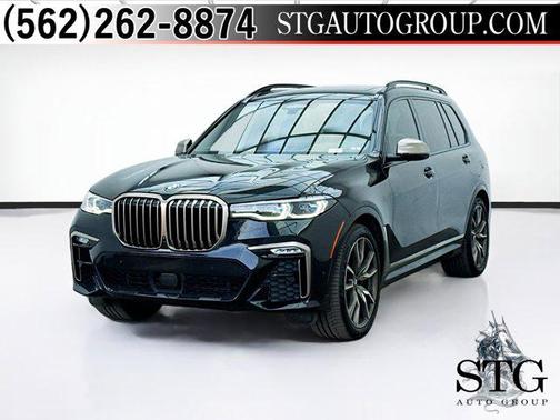 2022 BMW X7 M50i